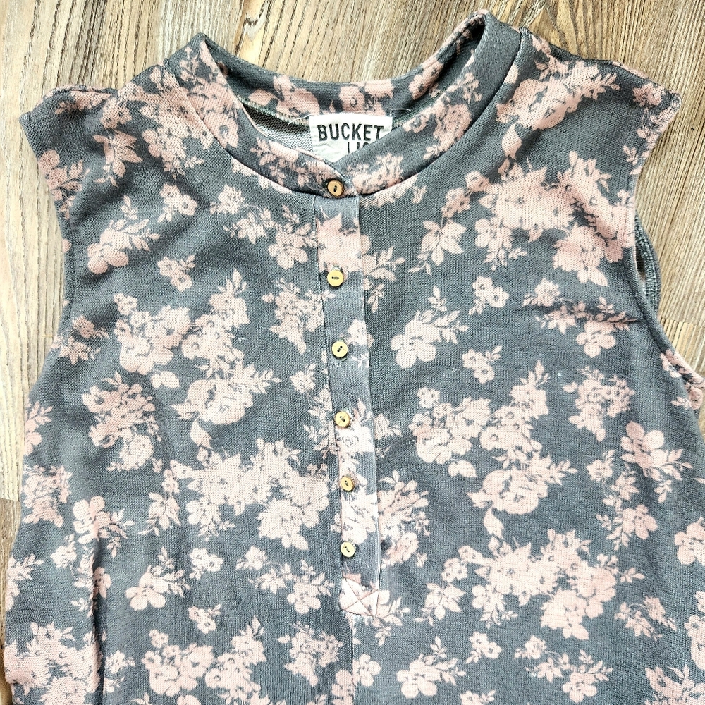 BUCKETLIST Blue Floral Sleeveless Jumpsuit with Pink Flowers - Picture 6 of 16